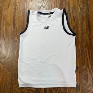 New Balance White Mesh Sleeveless Tank Top Athletic Shirt Black Trim Boys L(7)